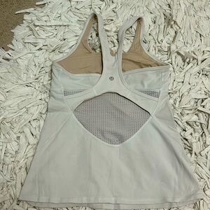 Lululemon workout tank
